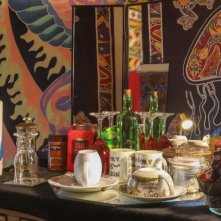 Digs Self Contained House Bradford (West Yorkshire)