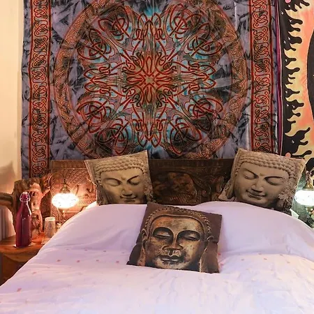 Digs Self Contained House