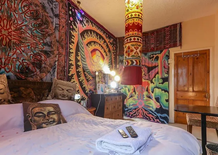 Digs Self Contained House